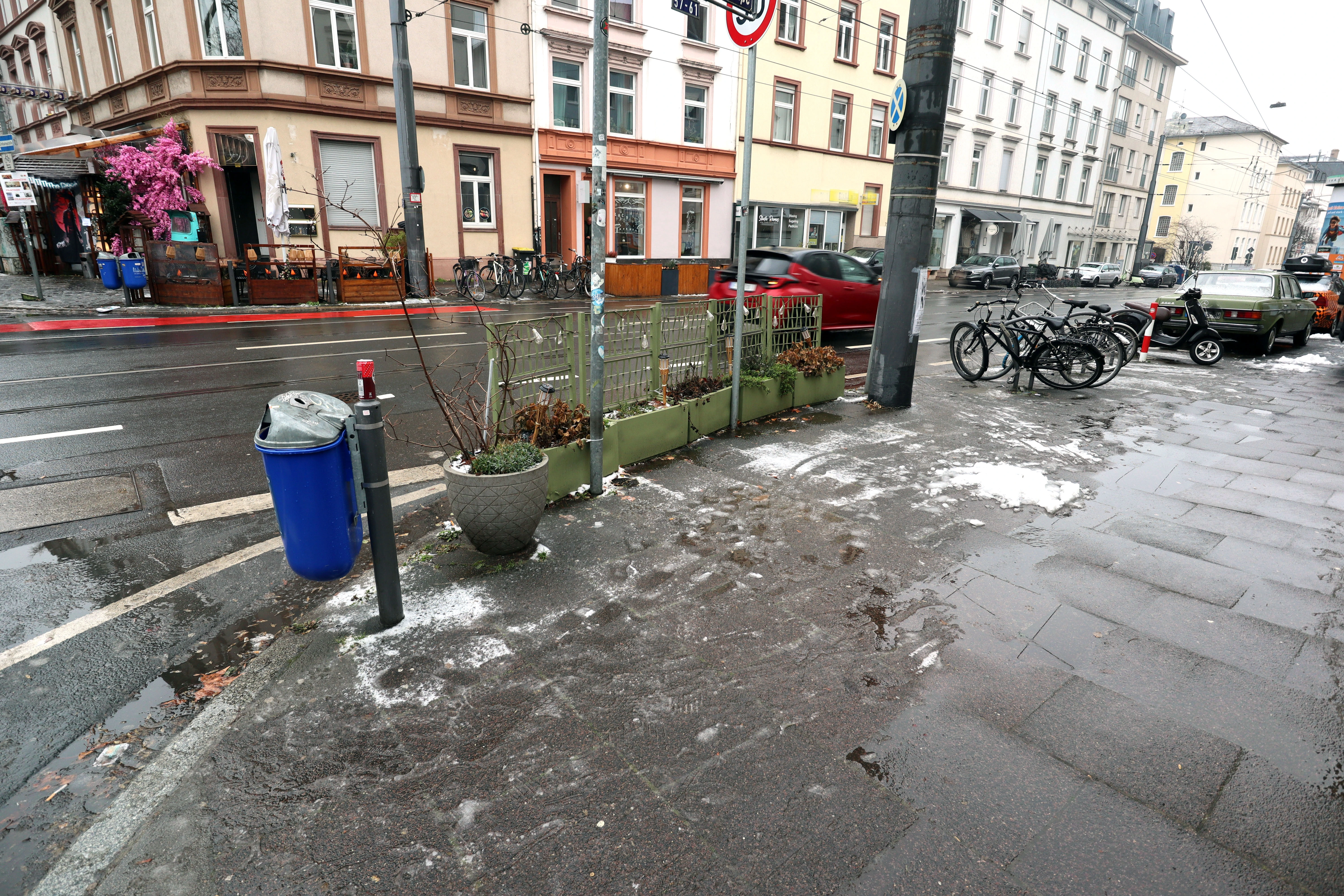 Weitere Außensitzplätze